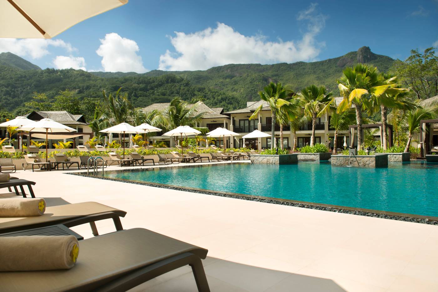 H Resort Beau Vallon Beach - Mahe Island