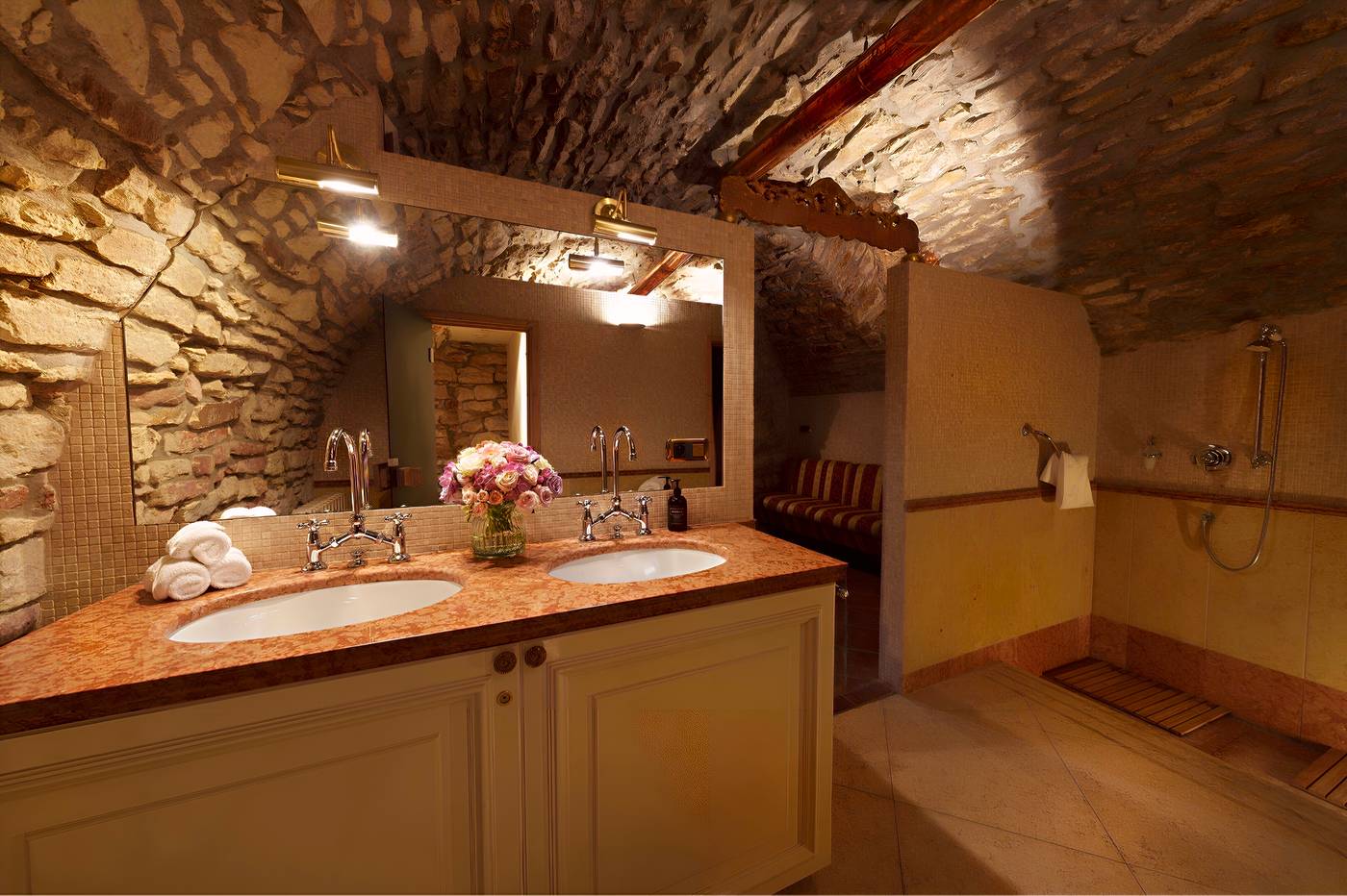 Alchymist-Prague-Castle-Suites-Pool-13