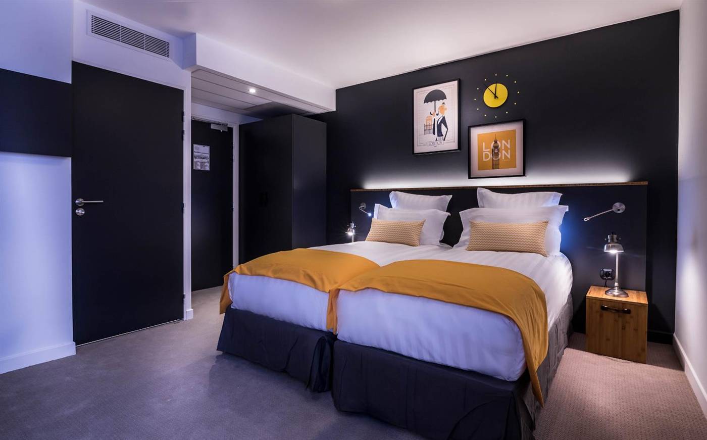 Best-Western-Plus-Suitcase-Paris-la-Defense-Room-19