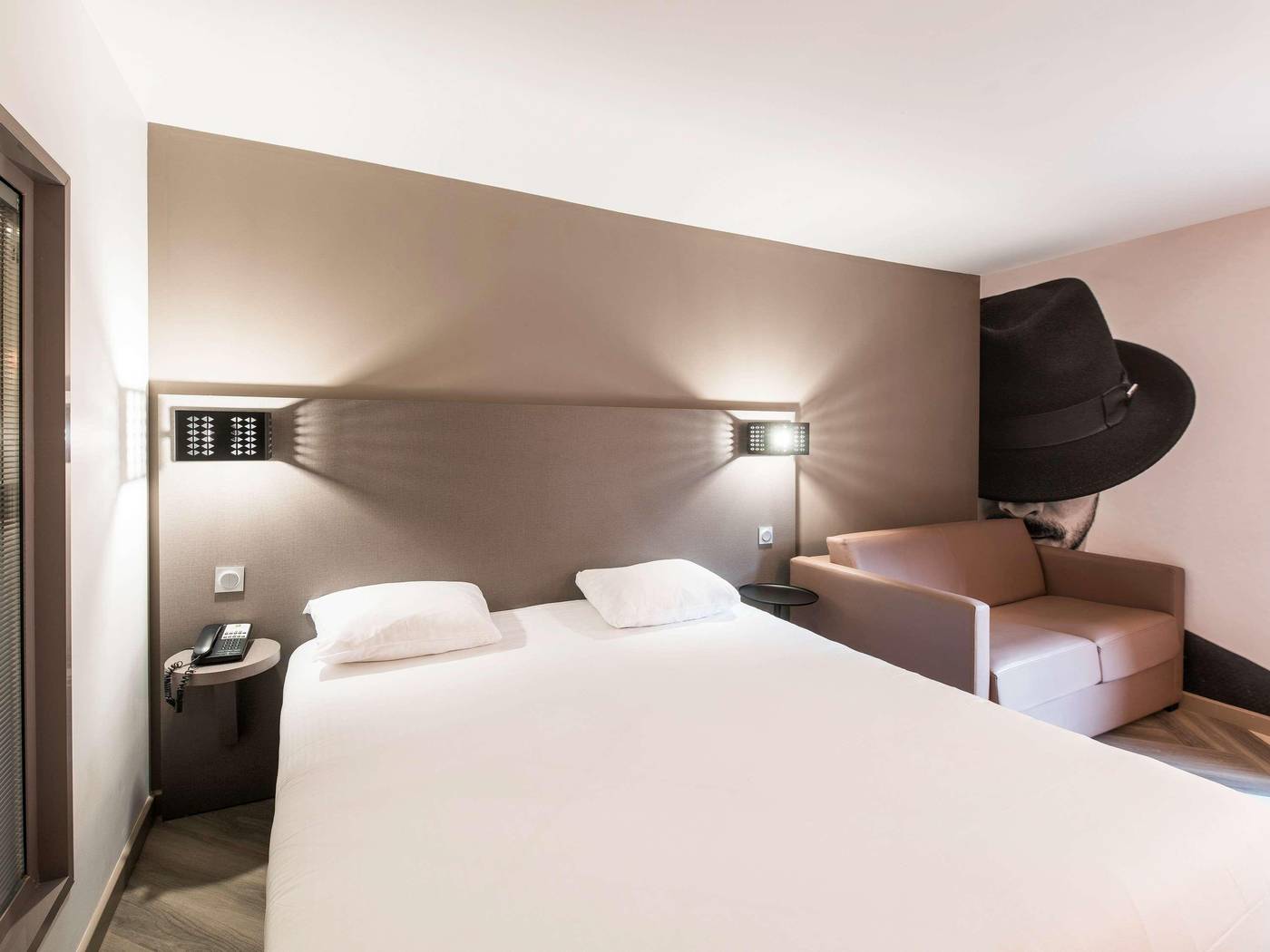Ibis-Styles-Nice-Vieux-Port-Room-10