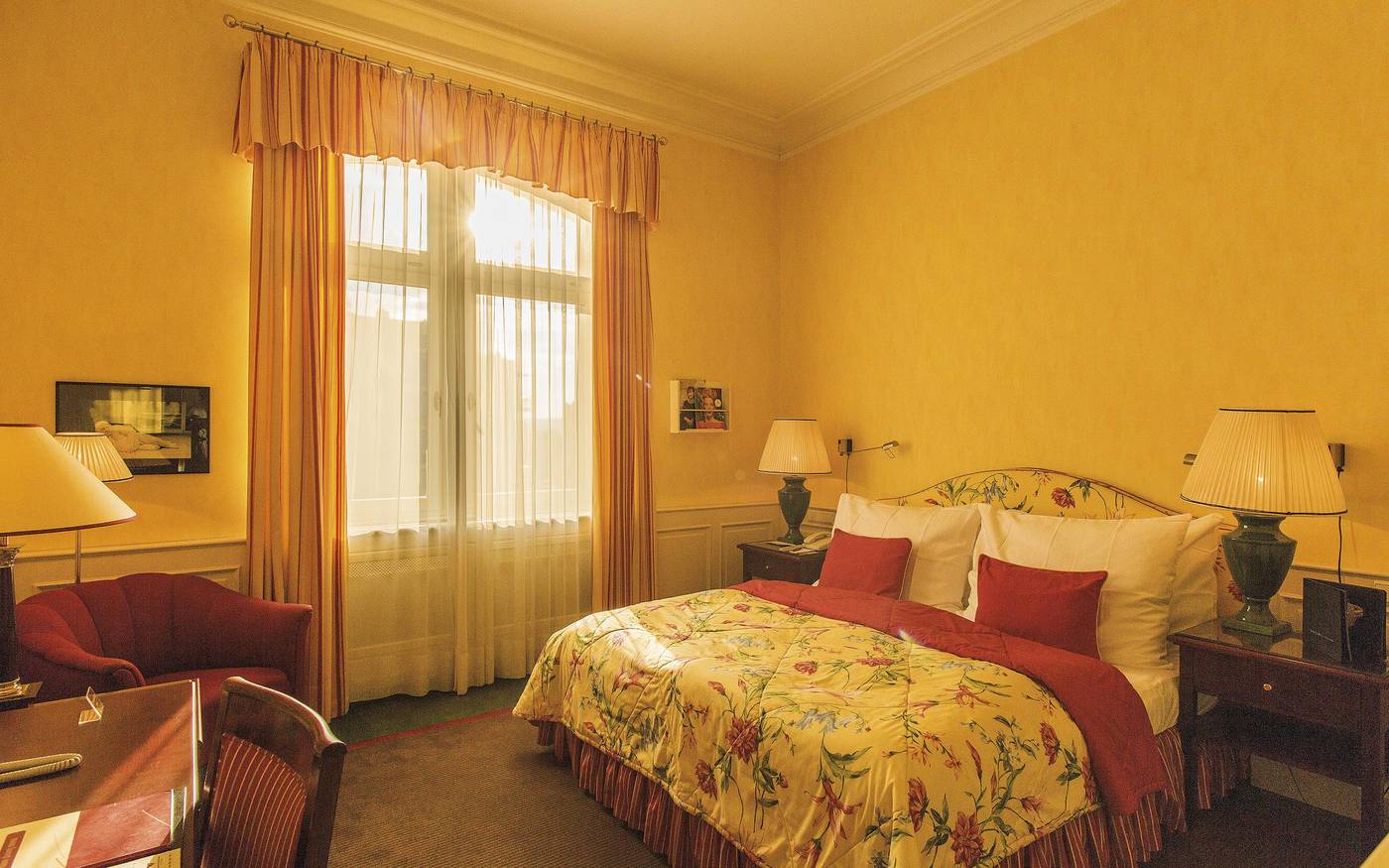 Le-Palais-Art-Hotel-Prague-Room-35