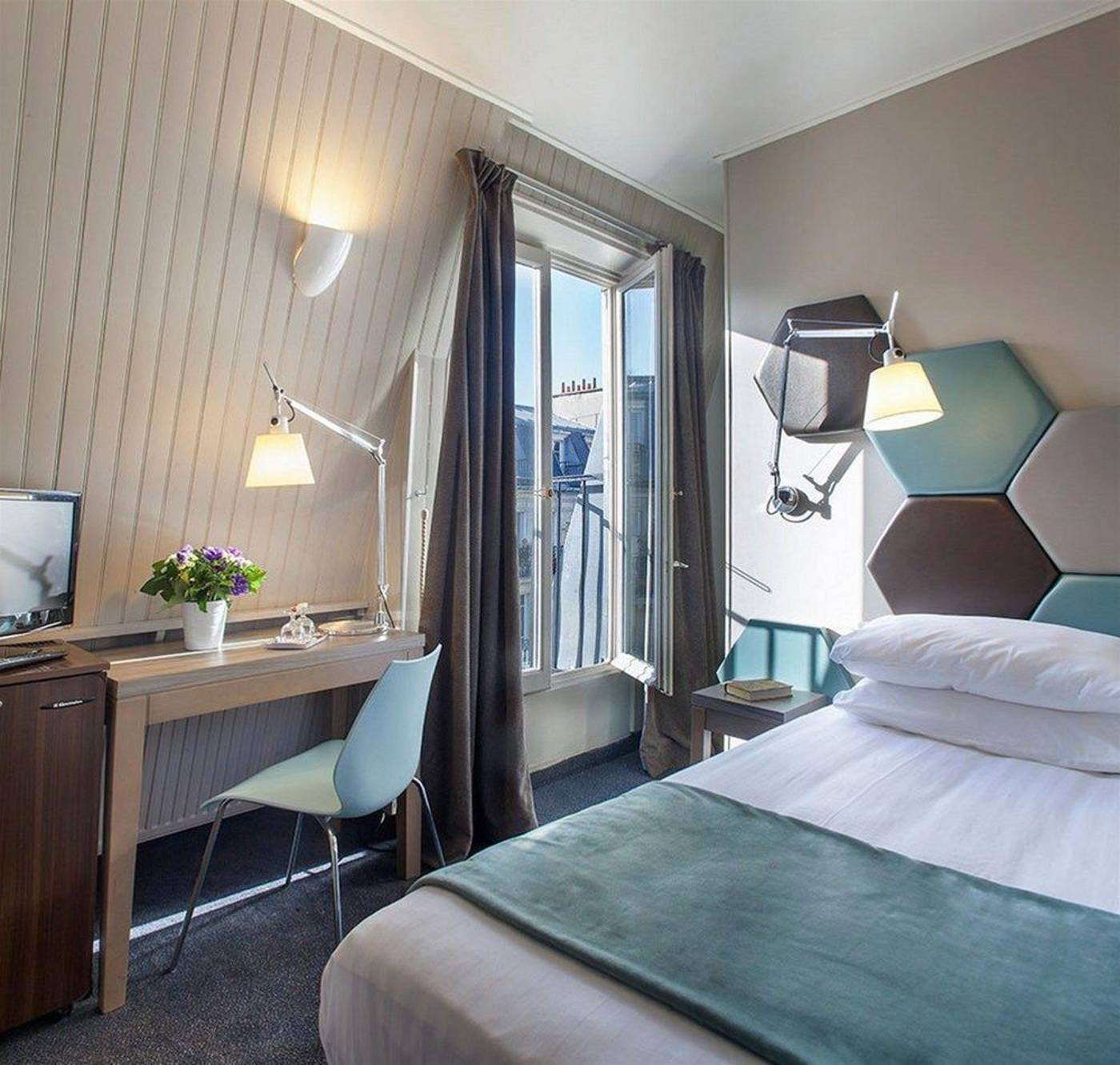 Hotel-La-Folie-des-Pres---Saint-Germain-des-Pres-Room-14