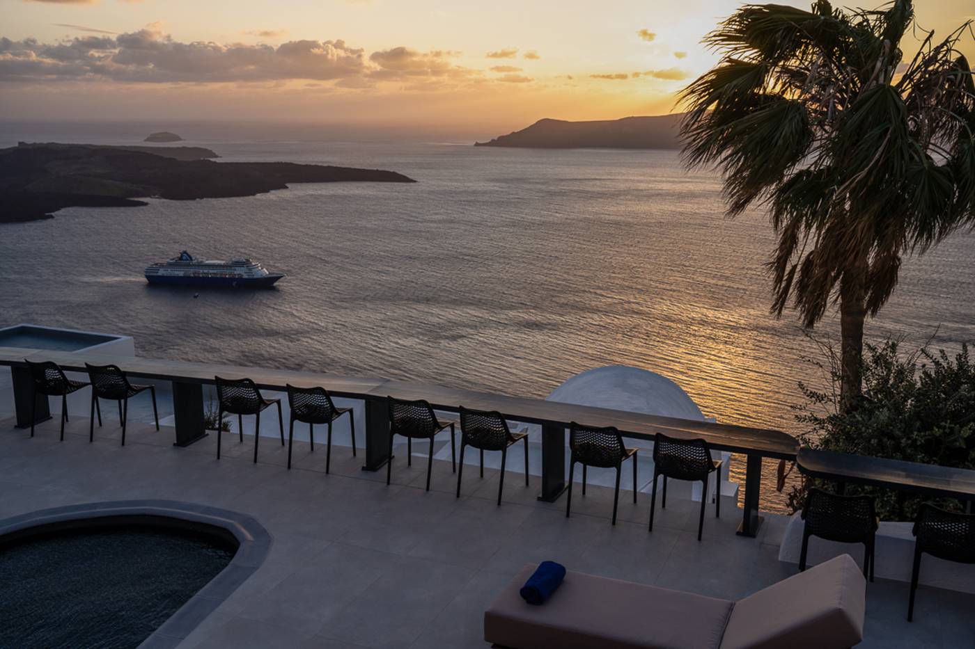 Mill-Houses-New-Elegant-Suites-General-view-40