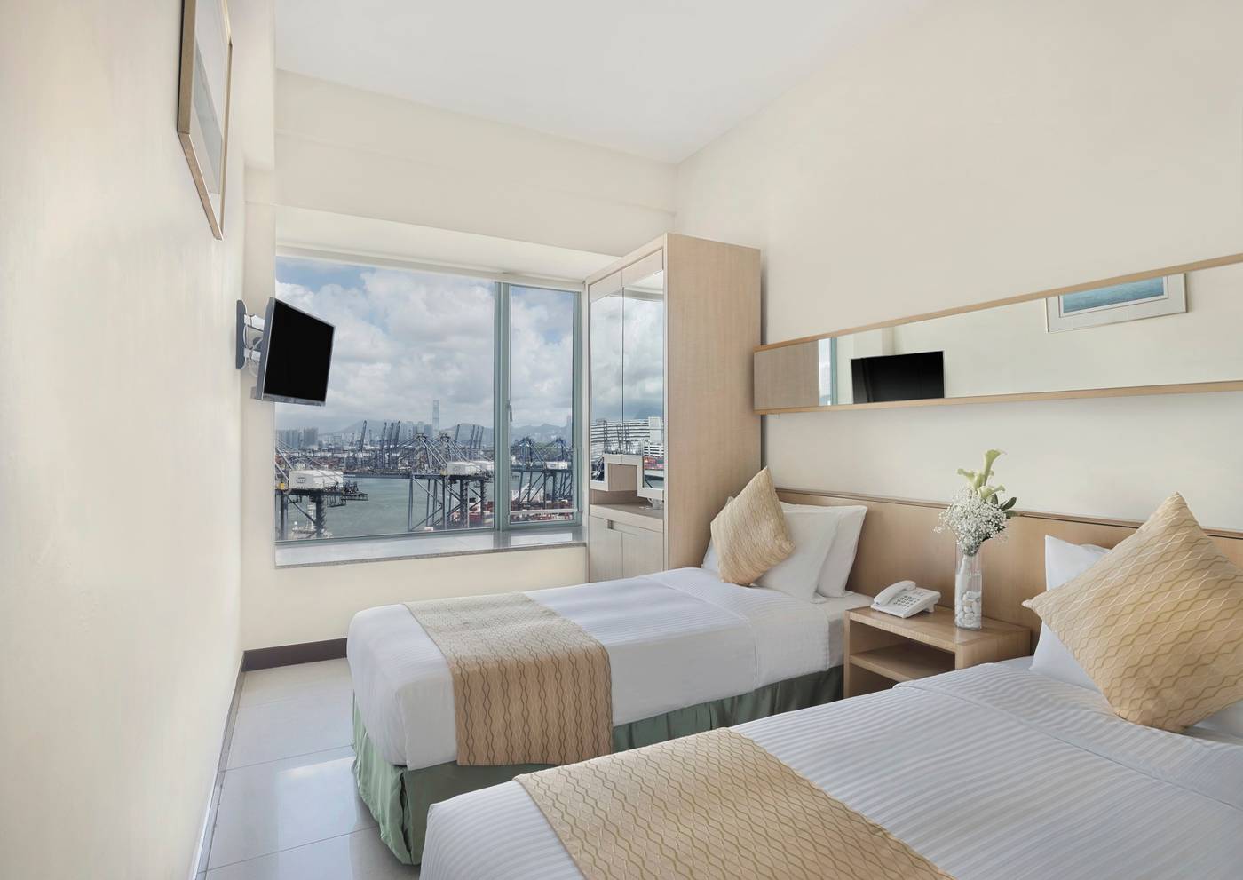 Rambler-Garden-Hotel-Room-8