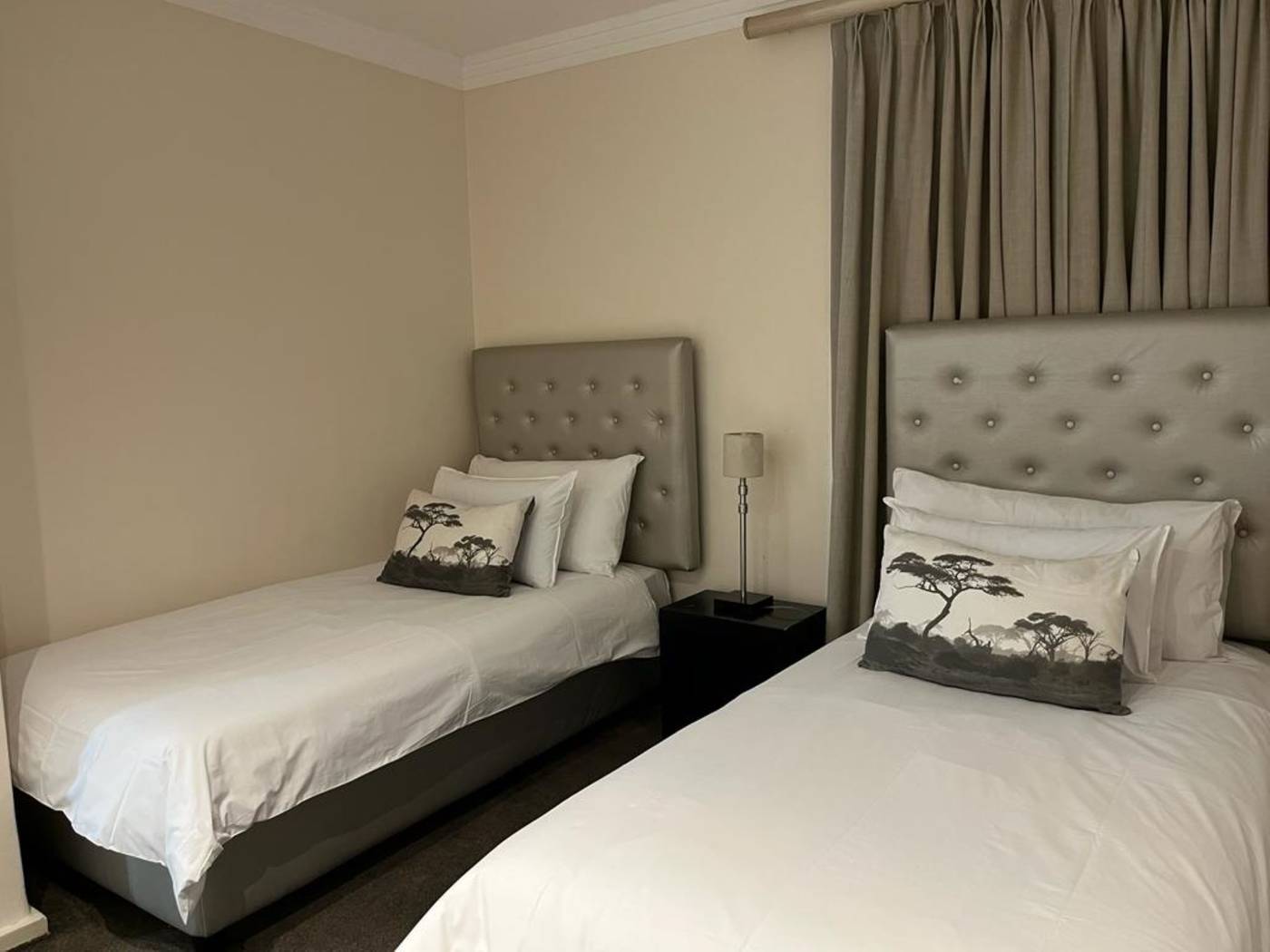 Mandela-Rhodes-Place-Hotel---Spa-Room-42