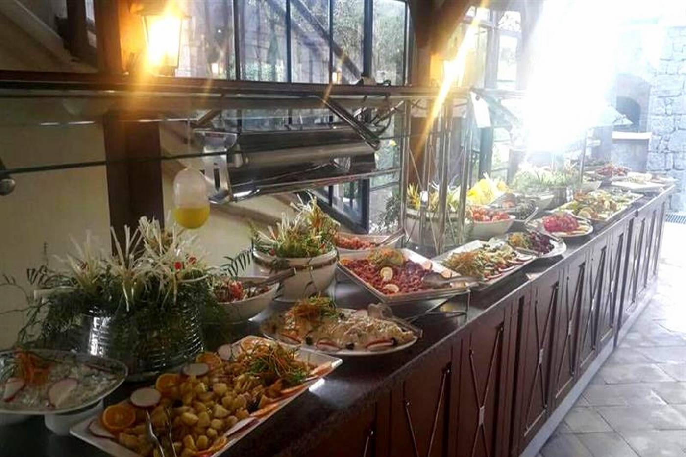 Edasu-Royal-Park-Artemisia-Club-Restaurant-22