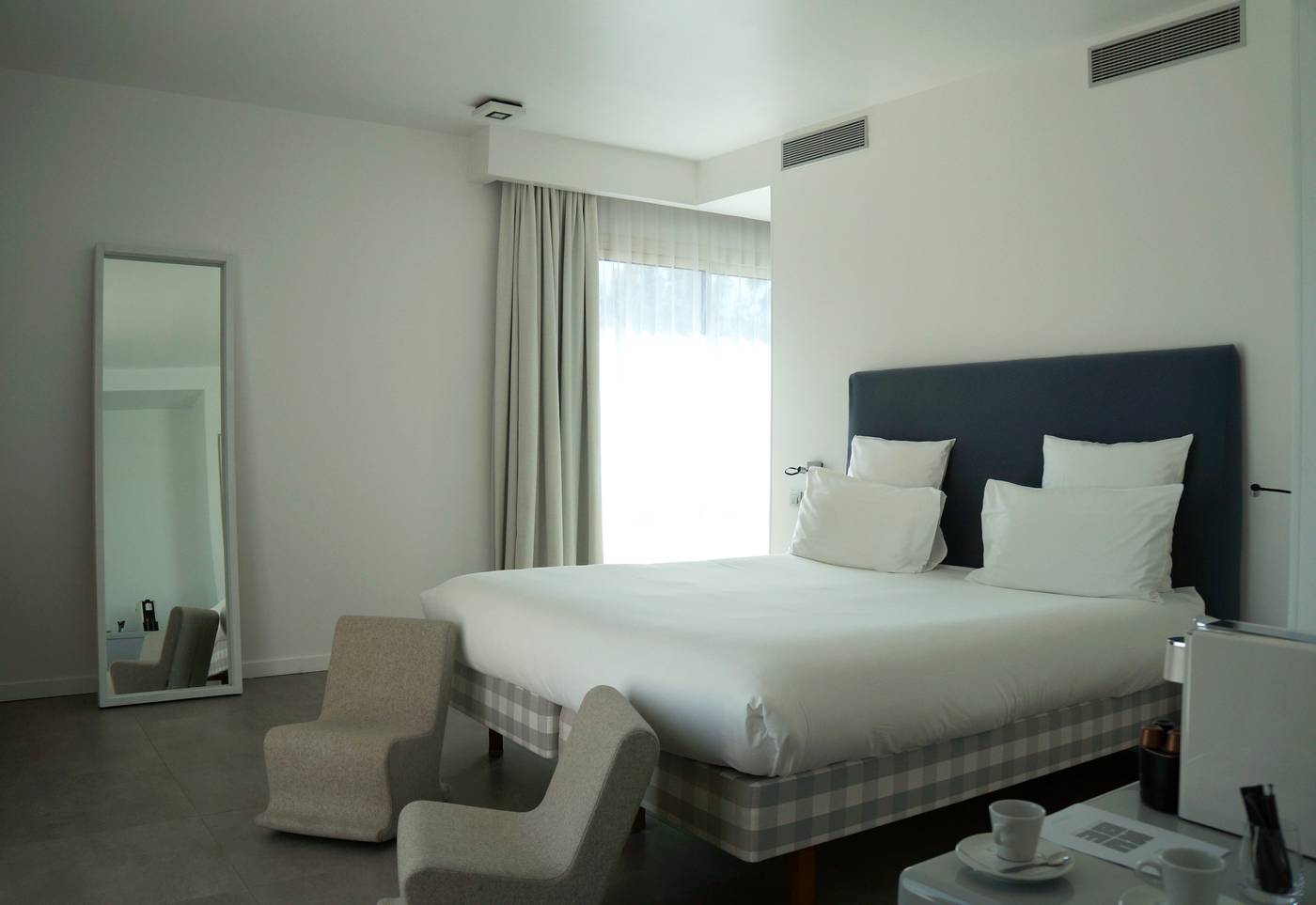 Kube-Hotel-St-Tropez-Room-64