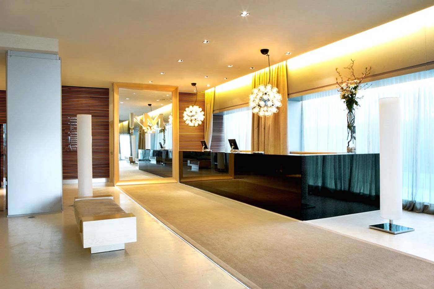 Nuevo-Madrid-Lobby-2