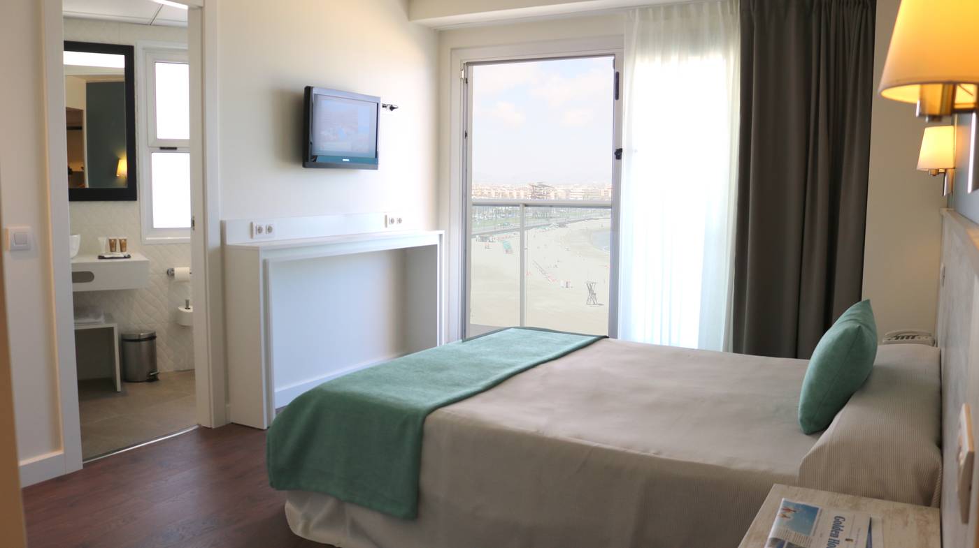 Golden-Donaire-Beach-Room-29