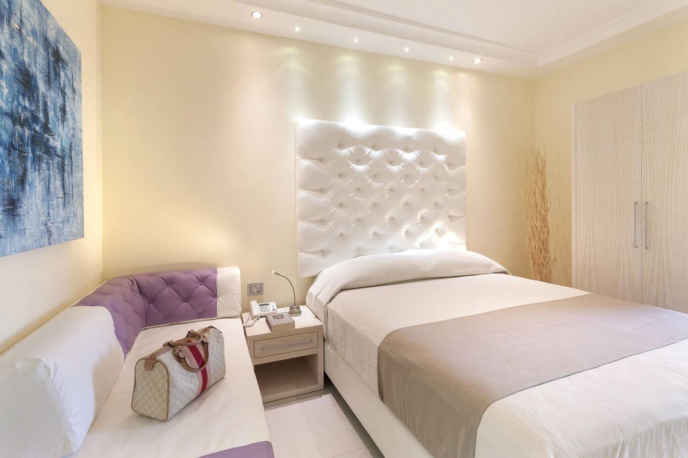 Palazzo-Abagnale-Guest-House-Room-11