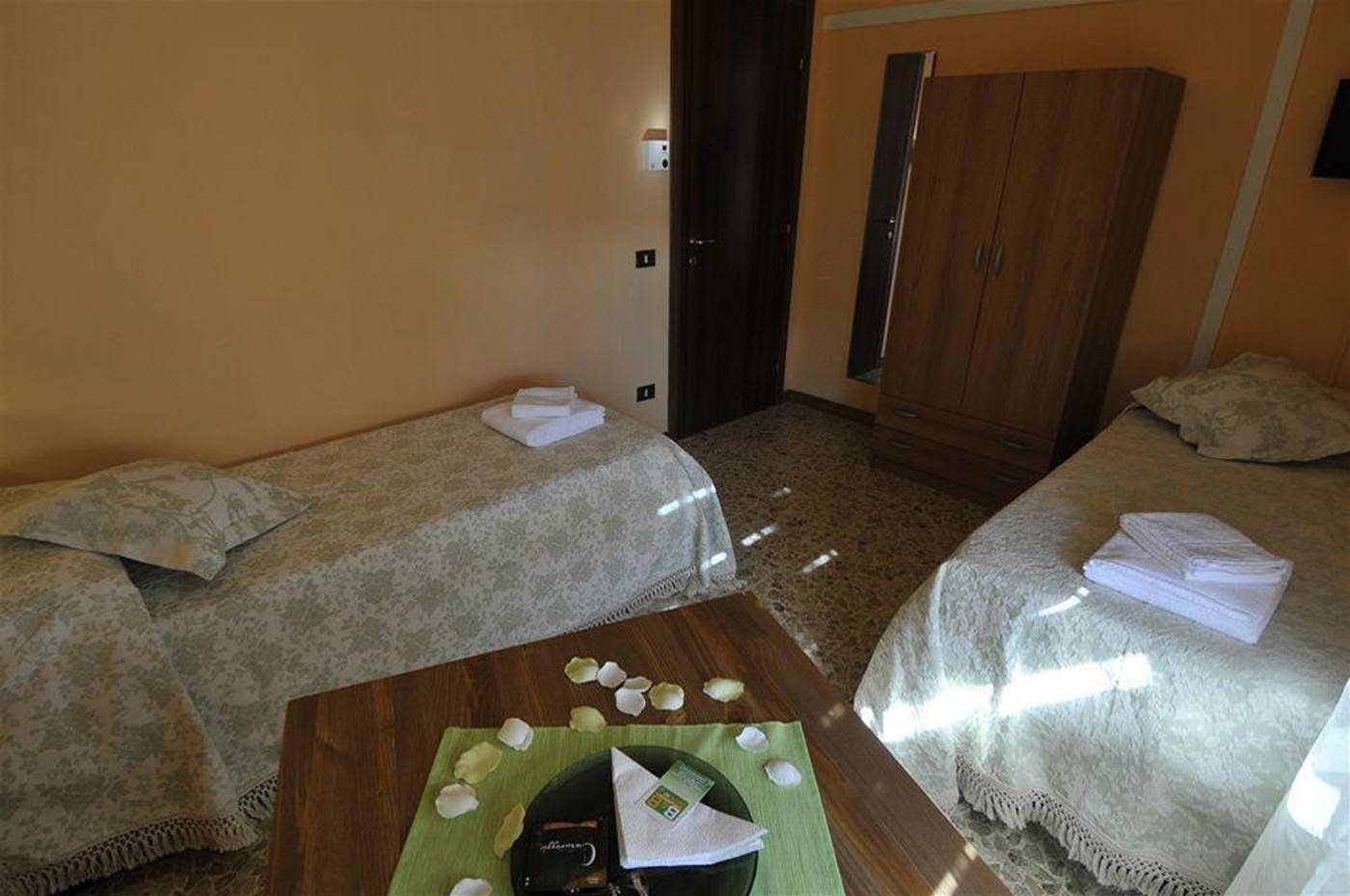 Gate-52-General-view-8