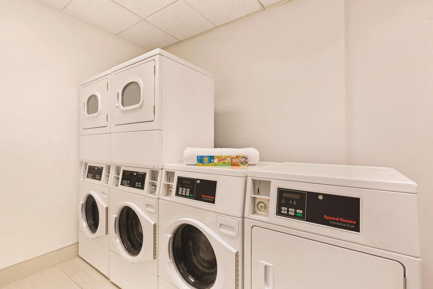 Radisson Hotel Seattle Airport-United States-SEATTLE-General view-9