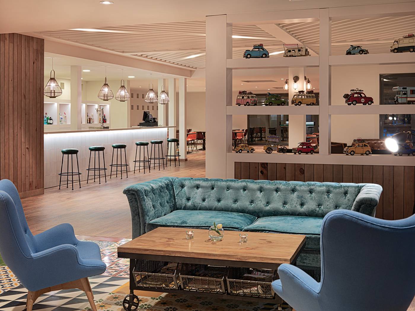 H10-Ocean-Dreams-Boutique-Hotel-Lobby-27