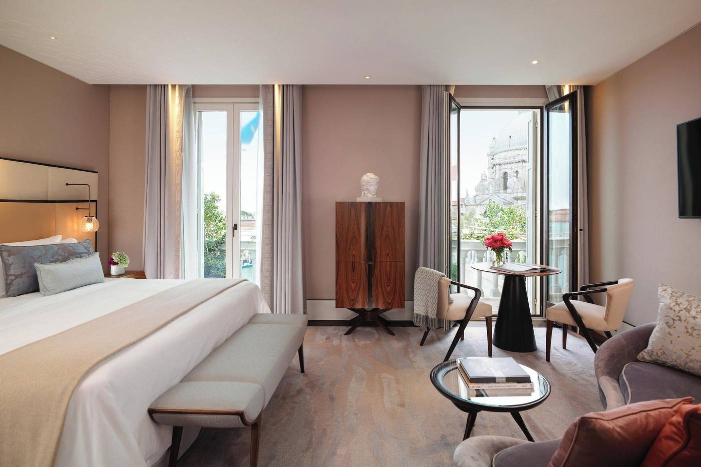 The-St-Regis-Venice-Room-35