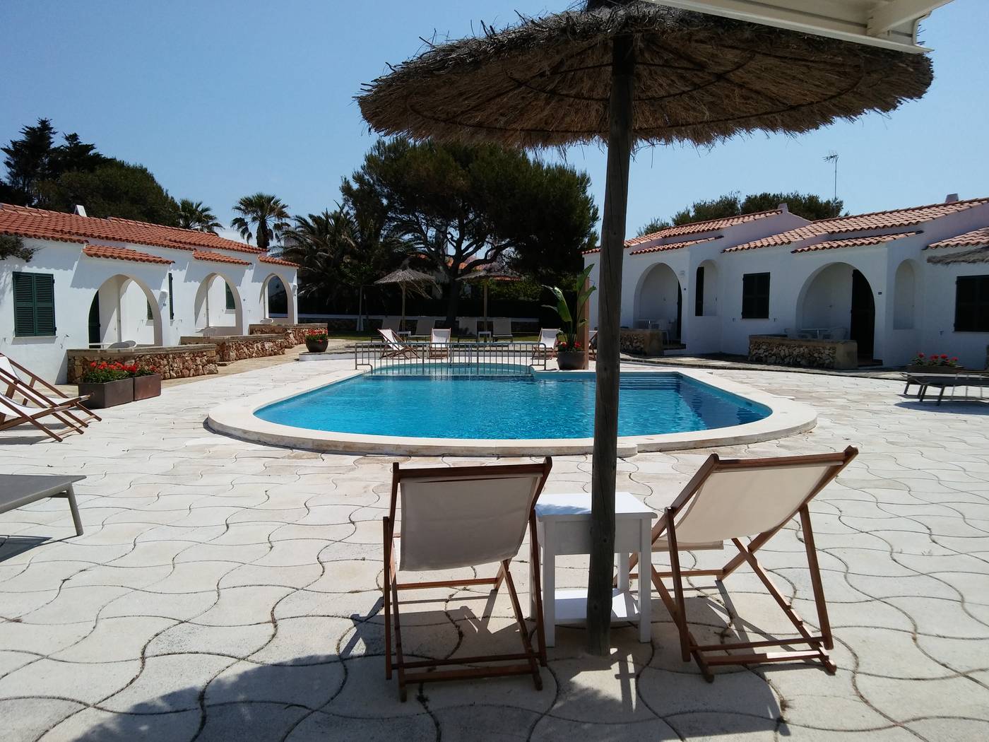 Nure-Cel-Blau-Pool-11