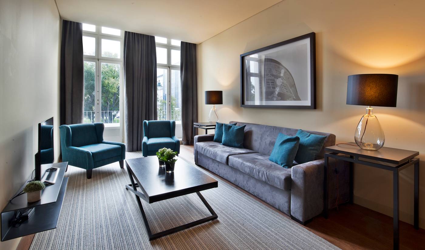 Lisbon-Five-Stars-Apartments-8-Building-Room-13