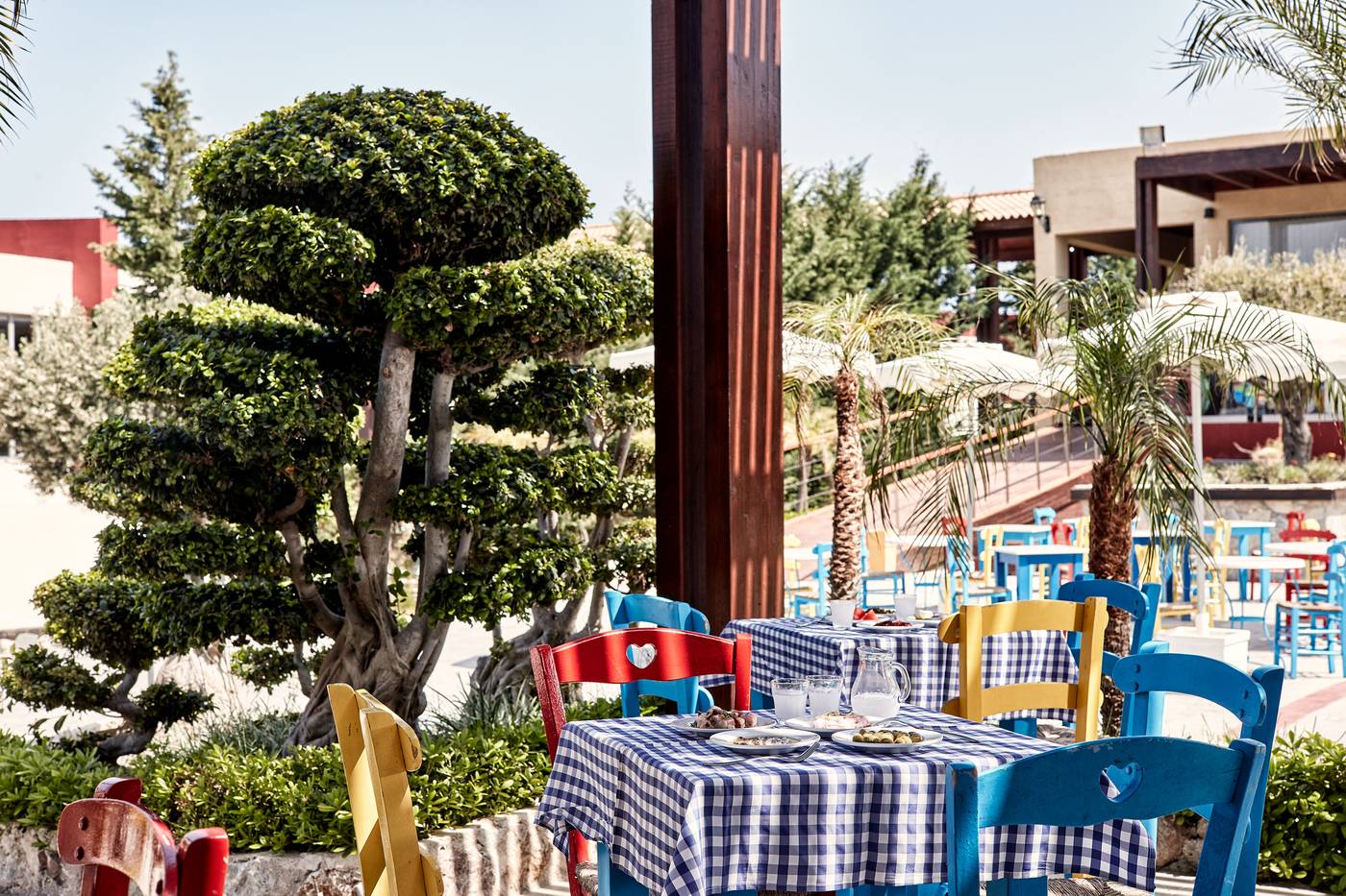 Aegean-Breeze-Resort-Restaurant-40