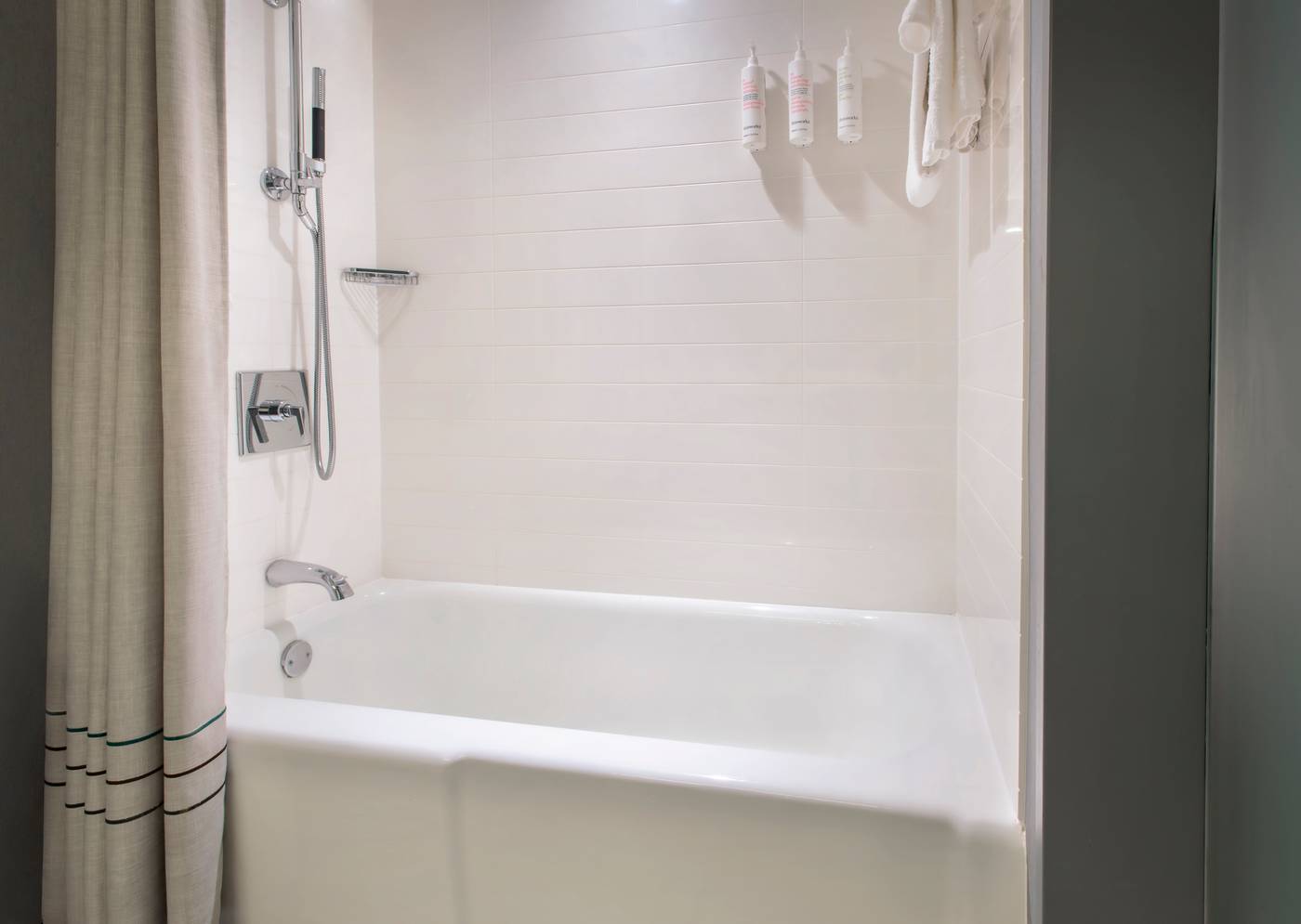 Boston-Marriott-Burlington-Room-31