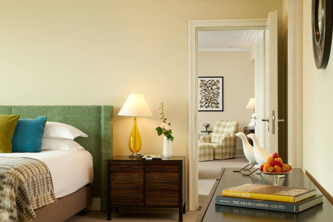 The-Charles-Hotel-Room-41