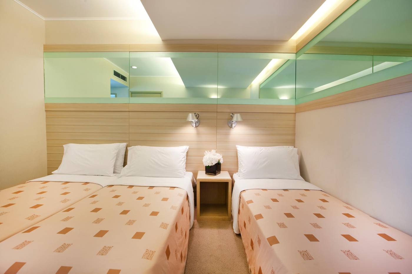 Silka-Far-East-Room-12