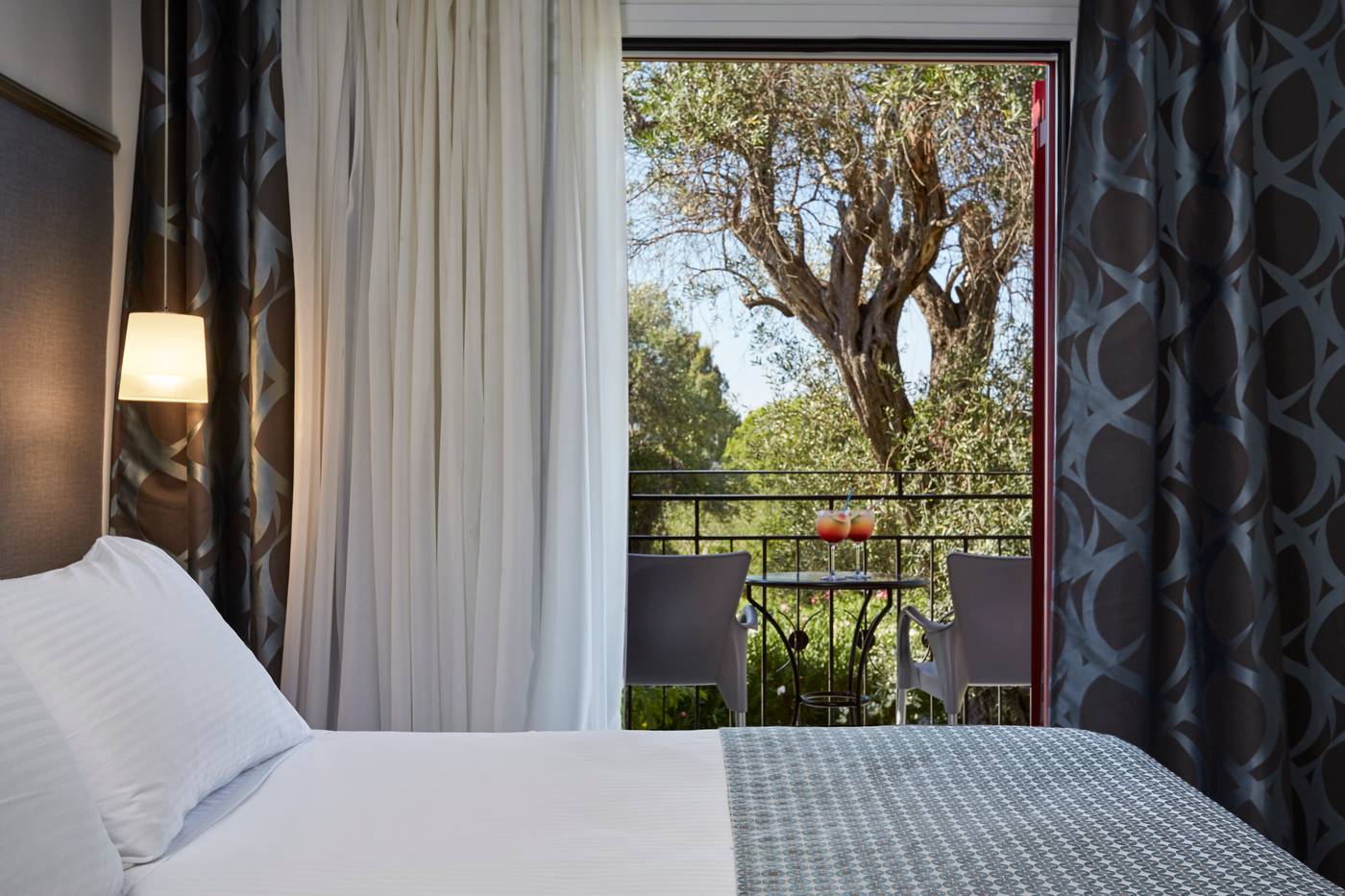 Sentido Apollo Palace