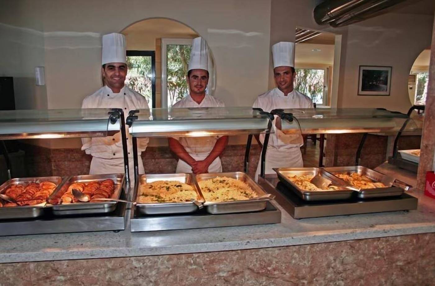 Eri-Beach---Village-Restaurant-26