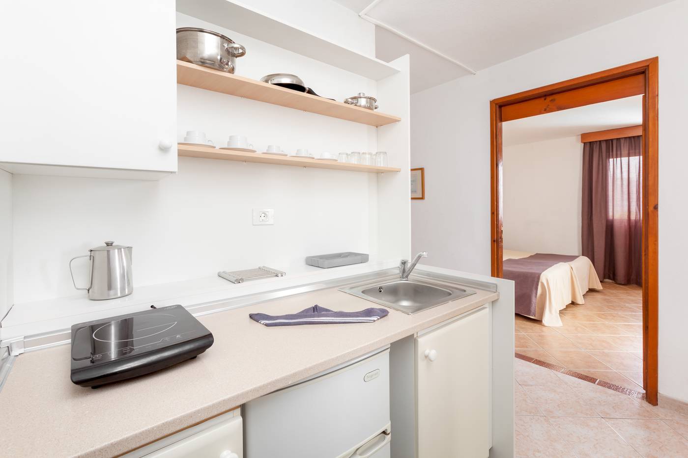 Panoramica-Garden-Room-22