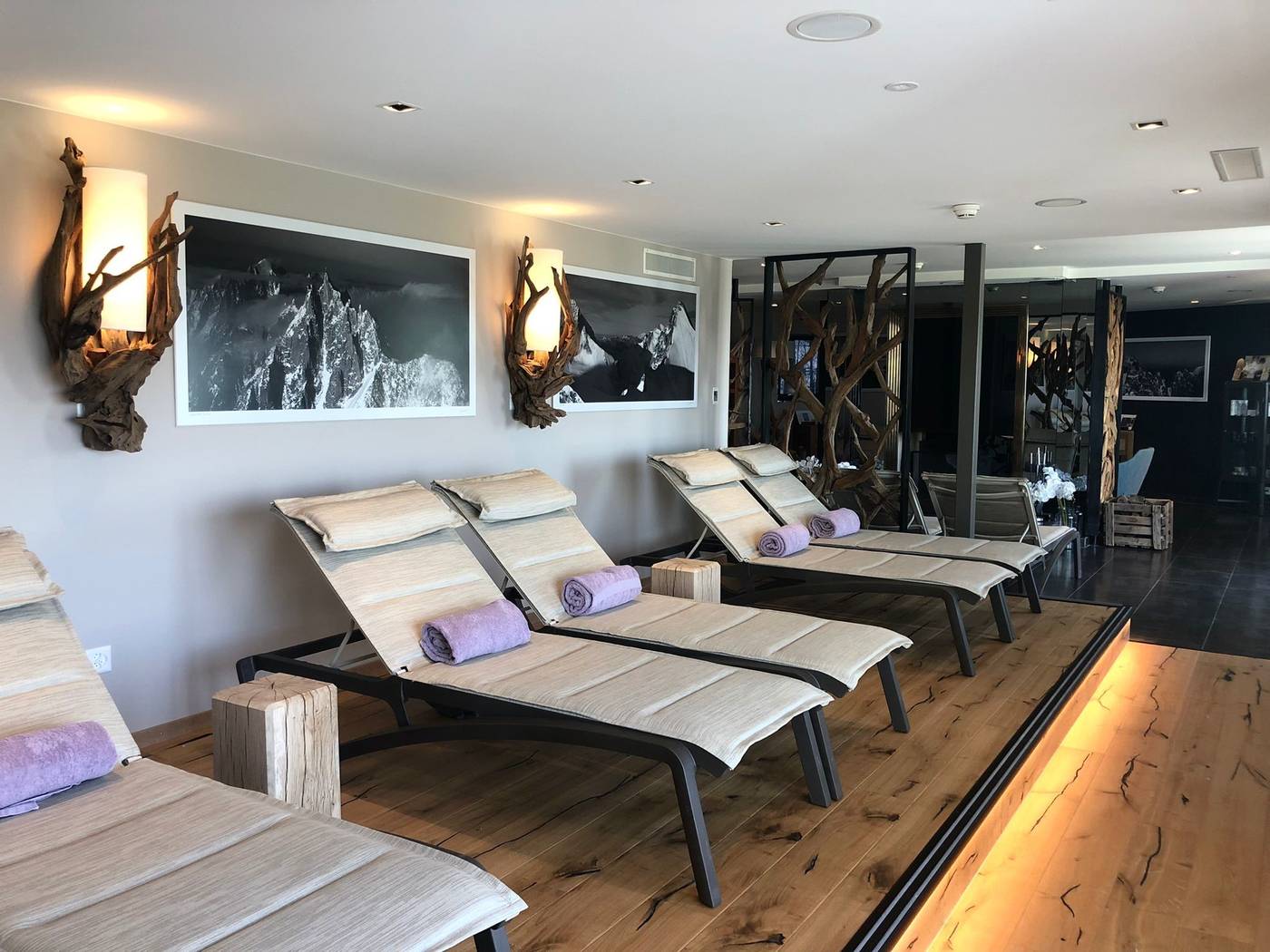 Hotel-Everness--Signature-Collection-Sports-and-Entertainment-38