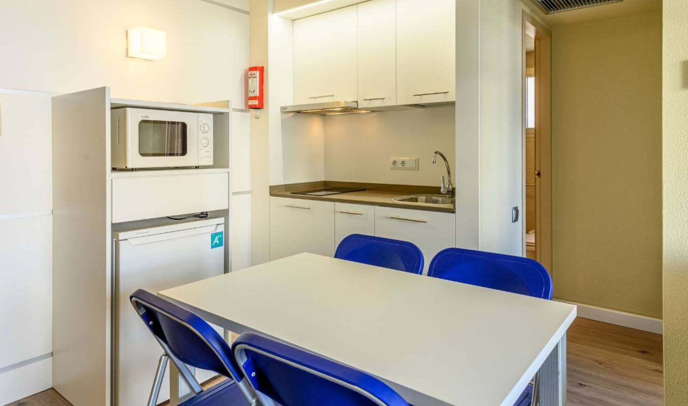 MedPlaya-Esmeraldas-Aparthotel-Room-21