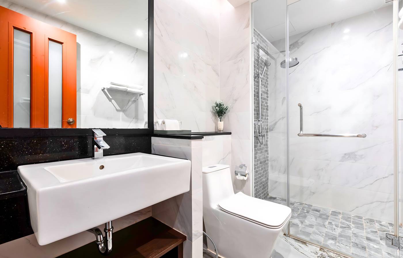 The-Marina-Phuket-Hotel-Room-43