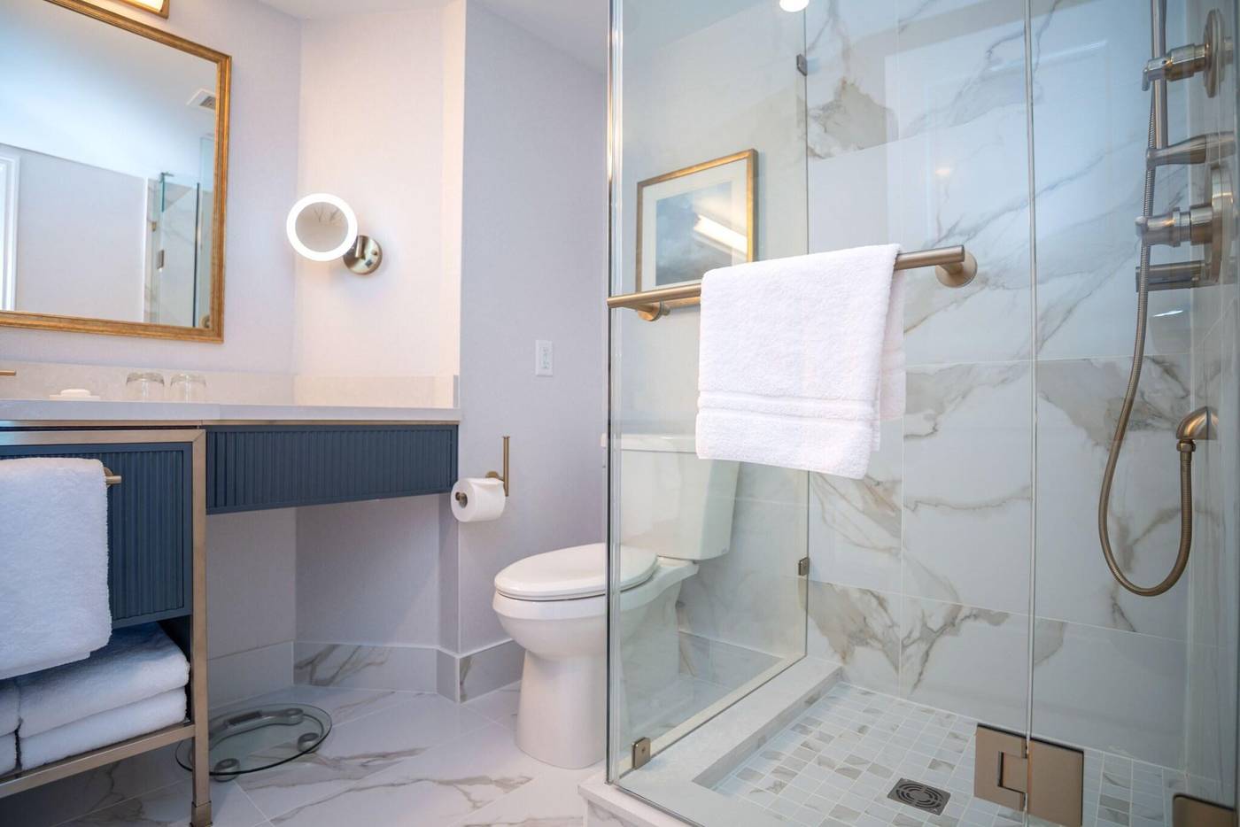 The-Sutton-Place-Room-35