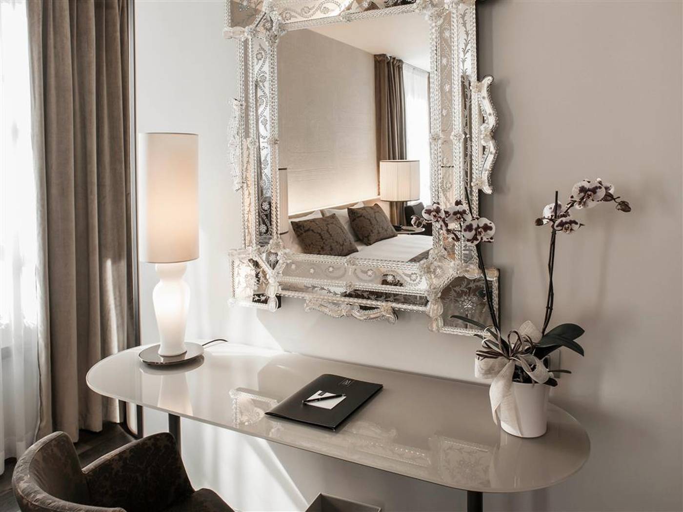 Hyatt-Centric-Murano-Venice-Room-46