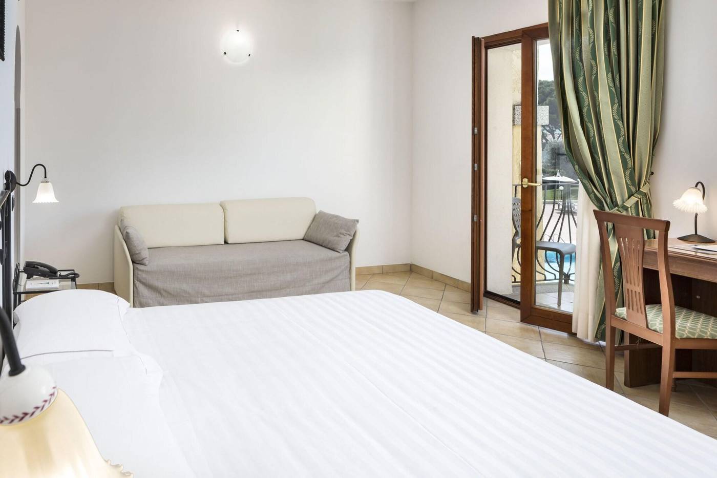 Blu-hotel-Morisco-Room-40