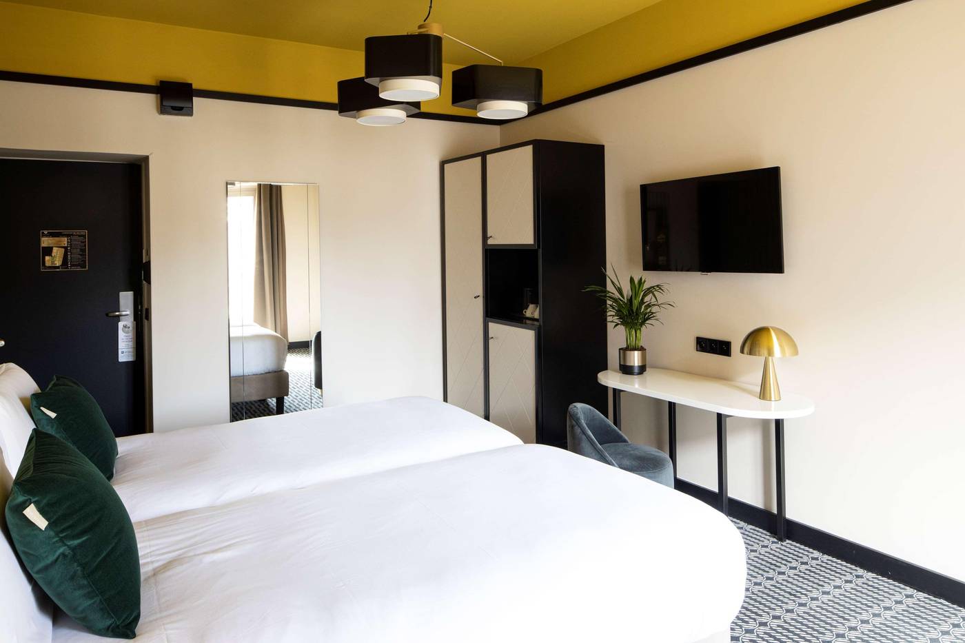 Best-Western-Roosevelt-Room-17