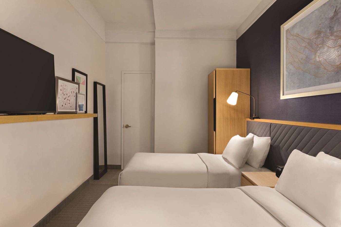 Radisson-Hotel-New-York-Wall-Street-Room-23