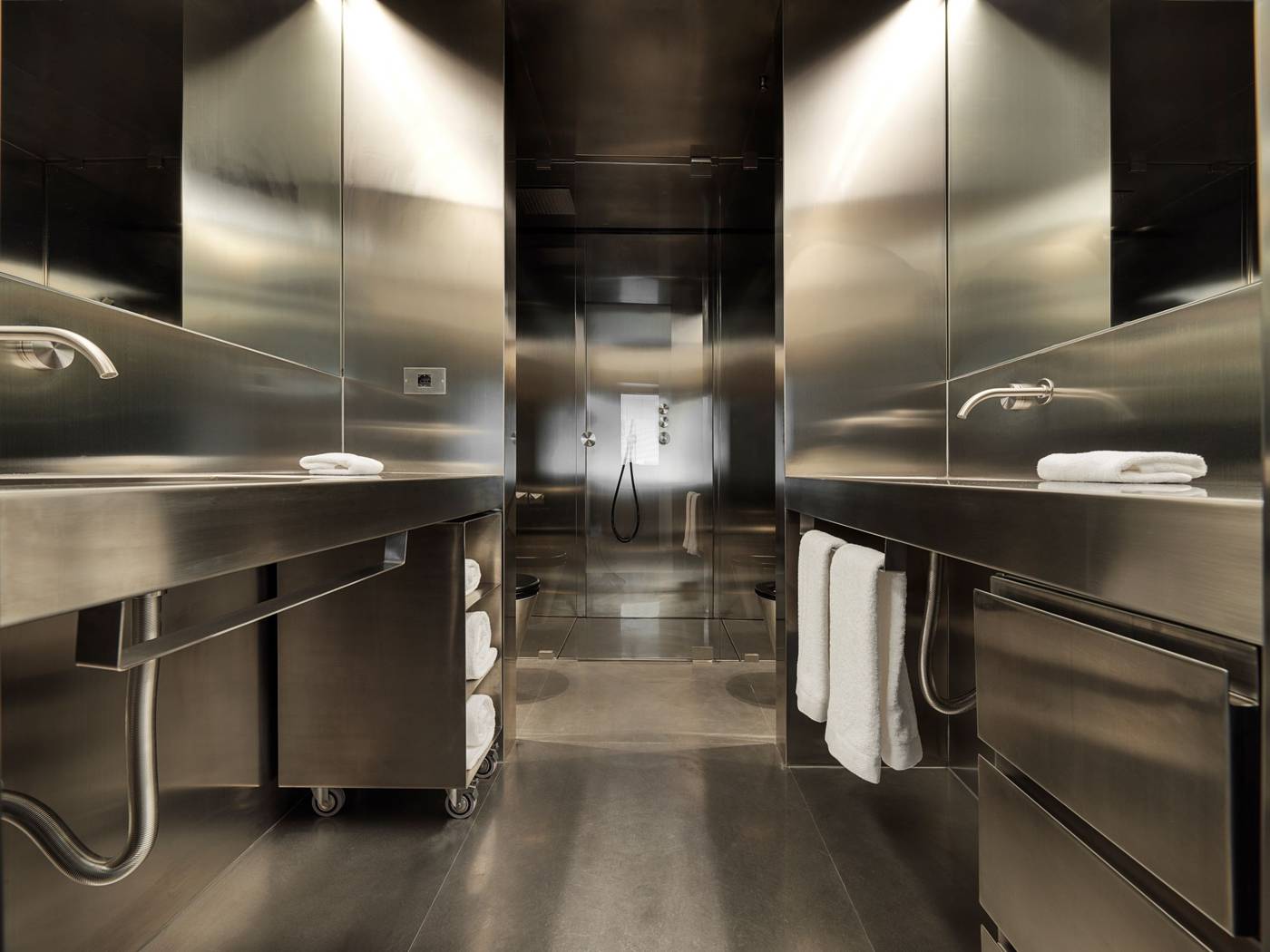 Rhinoceros-Roma-Room-29