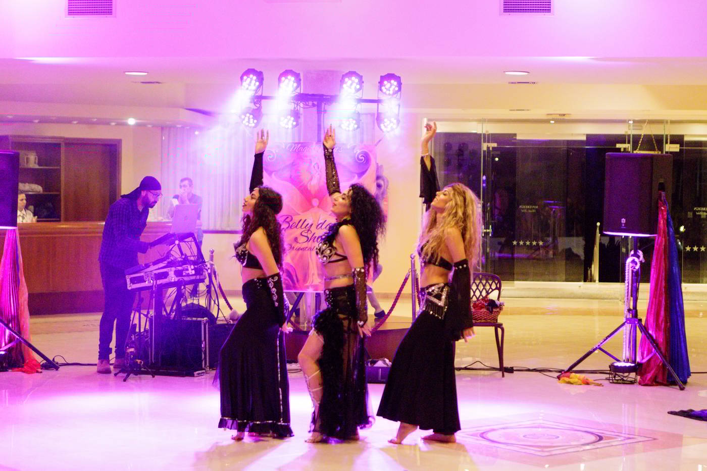 Sovereign-Beach-Hotel-Sports-and-Entertainment-77