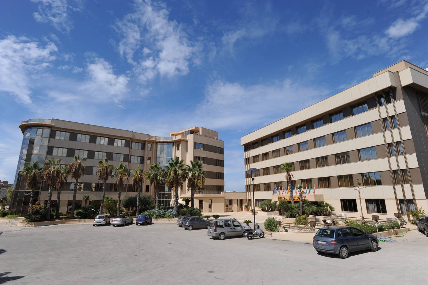 Hotel-President-General-view-6