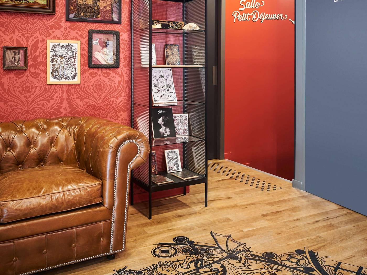 Ibis-Styles-Paris-Gare-de-lEst-Magenta-General-view-27