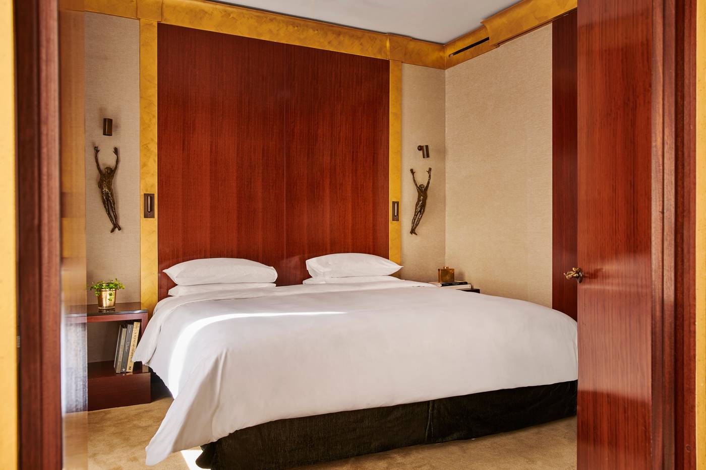 Park-Hyatt-Paris-Vendome-Room-74