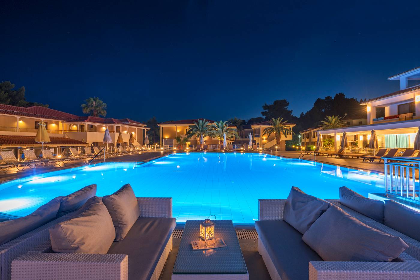 Lagomandra-Beach-Hotel-Pool-3