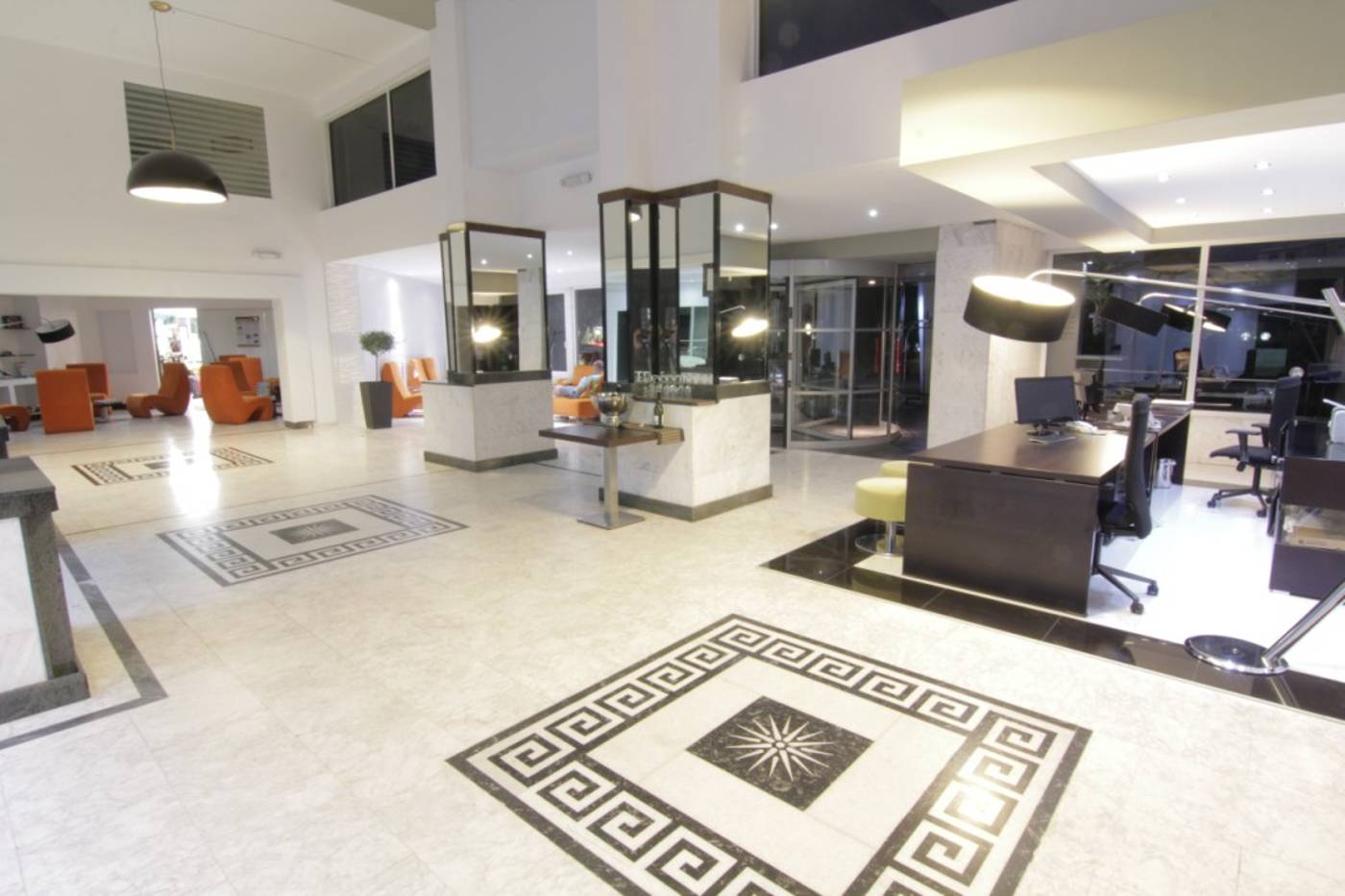 The-Residence-Lobby-30