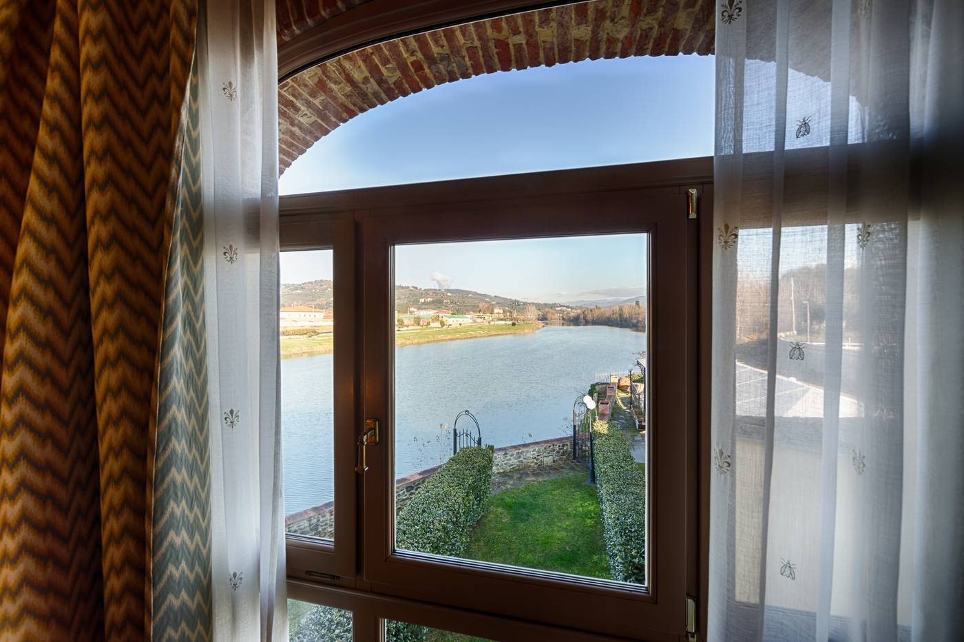 Hotel-Mulino-di-Firenze-WorldHotels-Crafted-Room-5