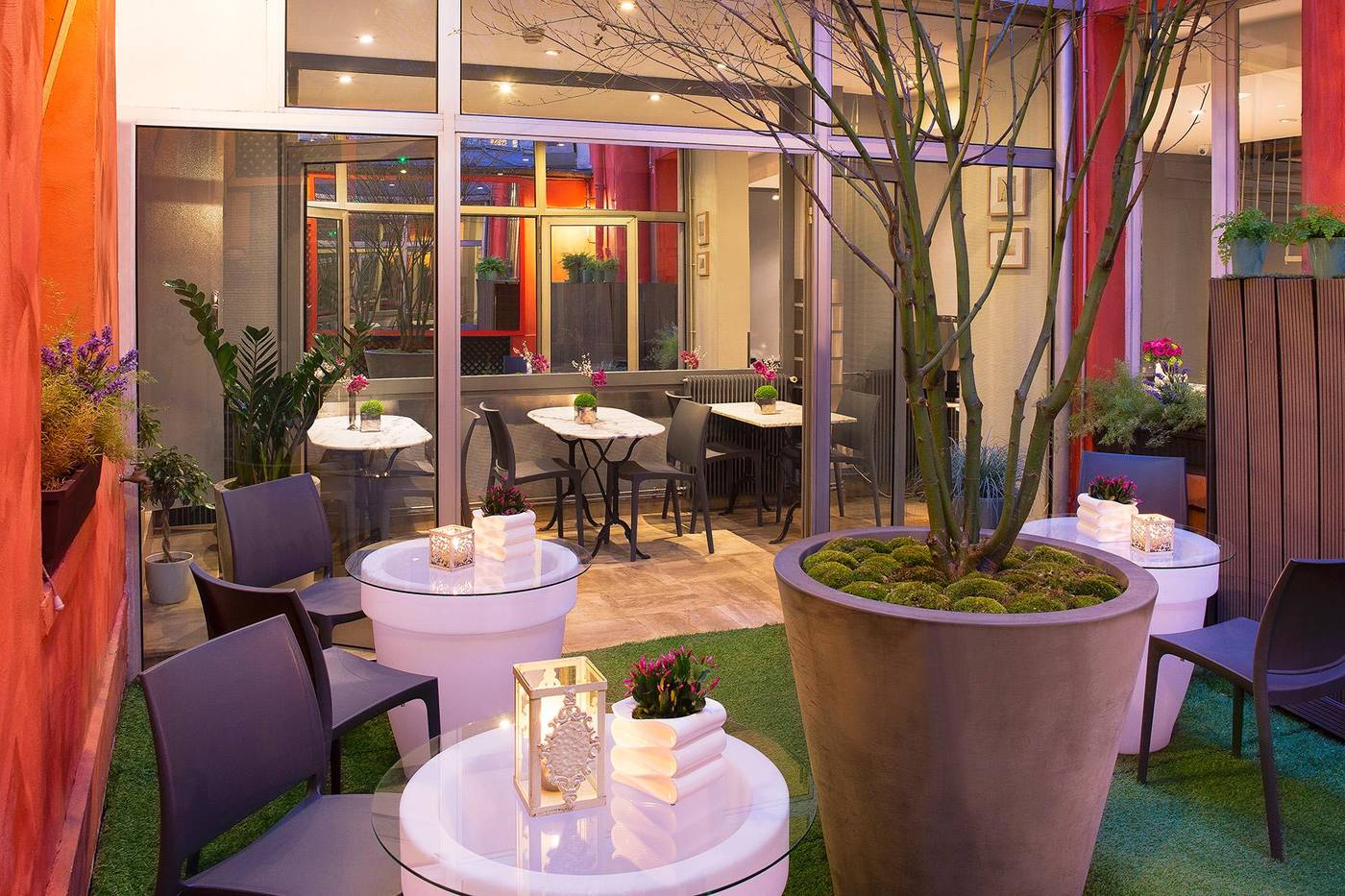 Le-Petit-Oberkampf-Hotel---Spa-Terrace-2