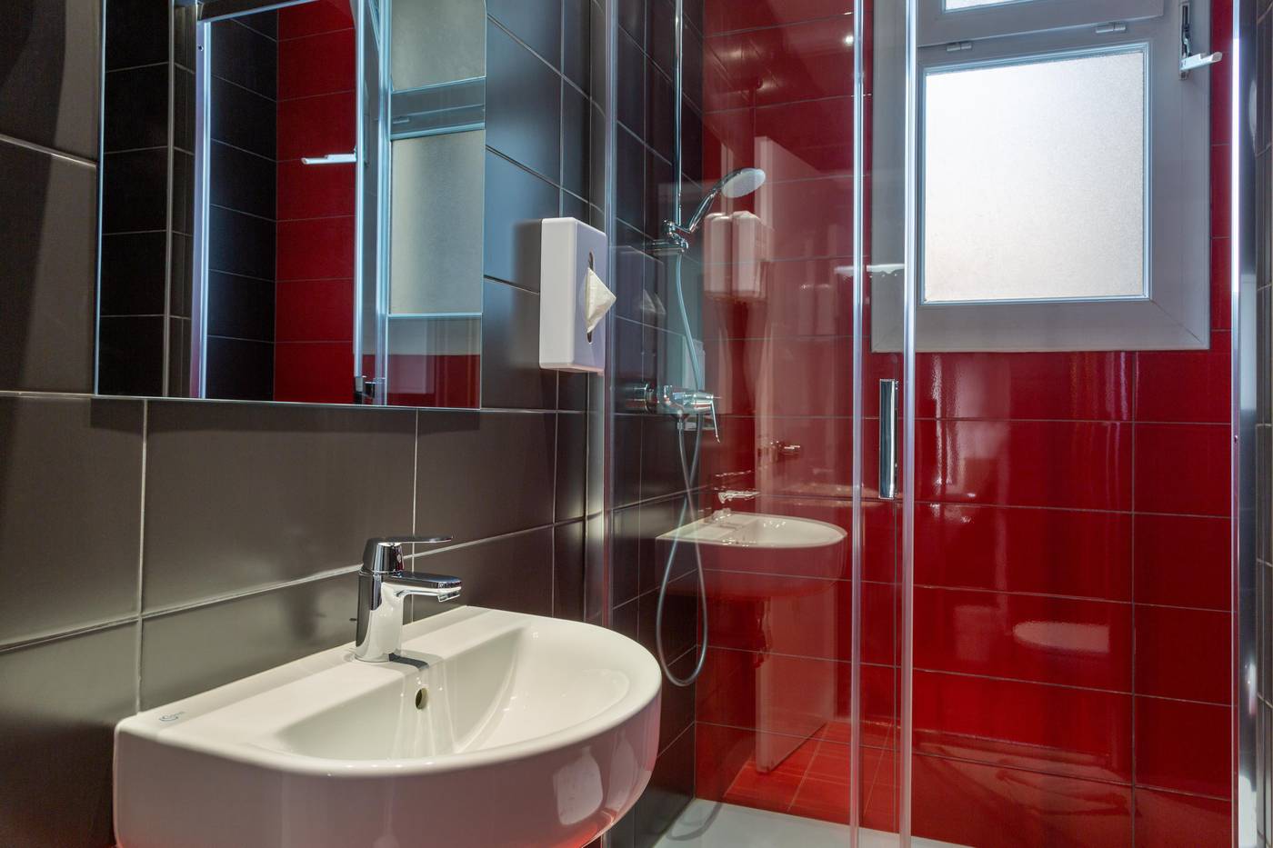 The-Originals-City--Hotel-Lecourbe--Paris-Room-26