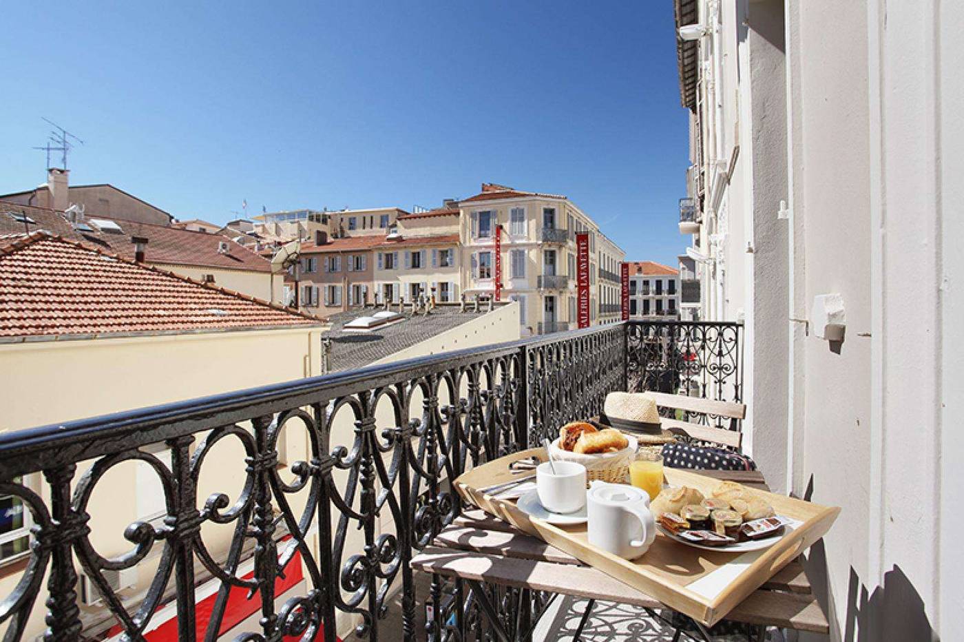 La-Villa-Tosca-Room-4