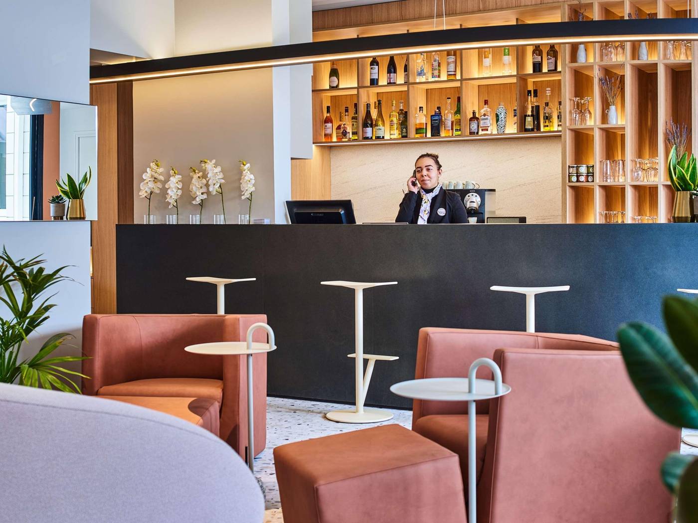 Hotel-Mercure-Paris-15-Porte-de-Versailles-Bar-12