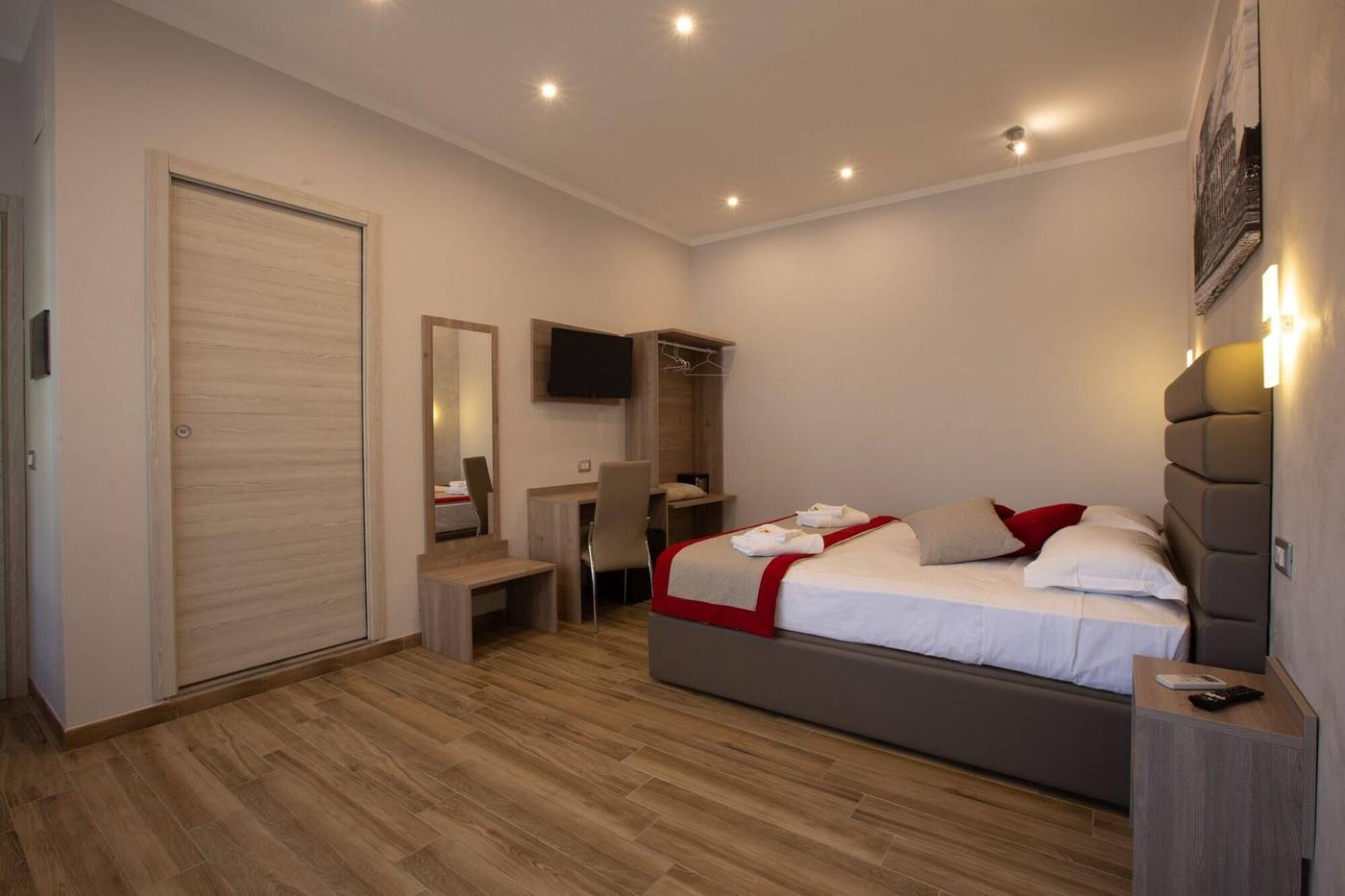 Vatican-City-Relais-Room-27