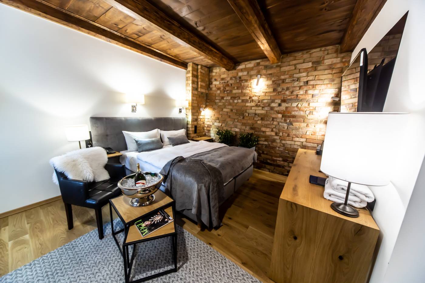 Hotel-Rubinstein-Room-10