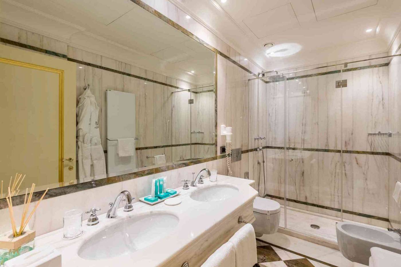 Ai-Cavalieri-Room-58